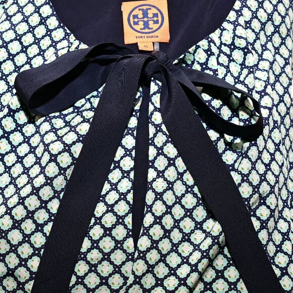 Tory Burch Tops - TORY BURCH Sleeveless Silk Blouse with Bow Size 14